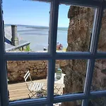 Chez Adele, Au Pied De L'abbaye *