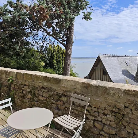 Holiday home Chez Adele Mont-Saint-Michel