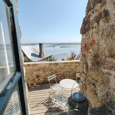بيت للعطل Chez Adele, Au Pied De L'abbaye
